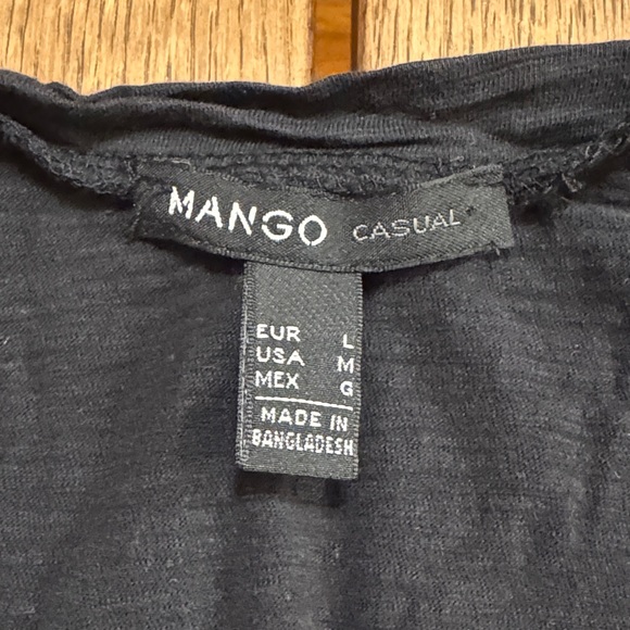 Mango - Picture 2 of 6